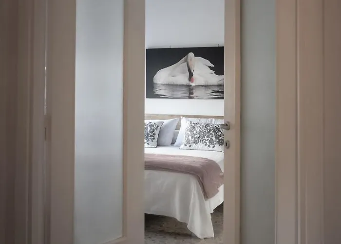 Family House Apartment Rom